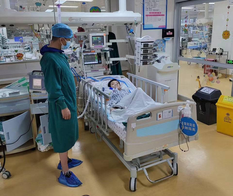 多伦县跨省救护车出租公司